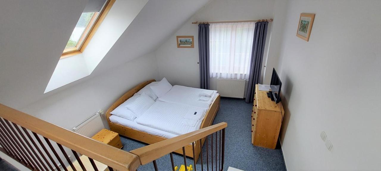 Hotel Vltava Frymburk Εξωτερικό φωτογραφία